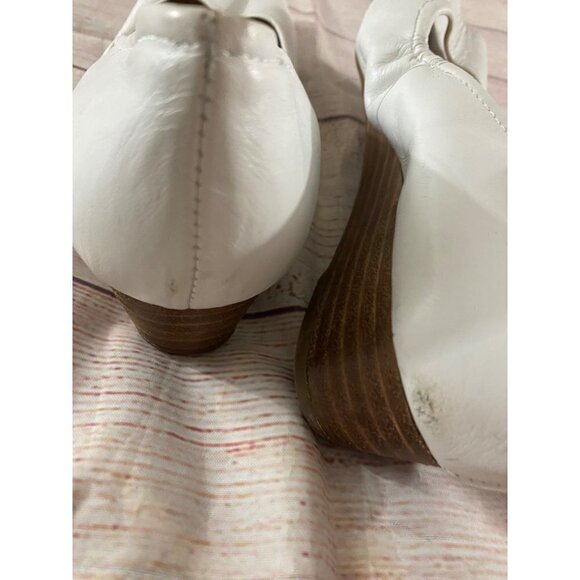 Naturalizer Women's Copper White Leather Peep Toe Low Wedge Sandals - 10M - Picture 5 of 12